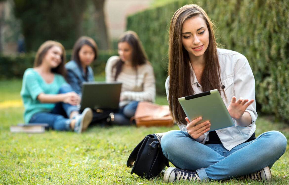 Dras accumsan nulla nec lacus ultricies placerat.